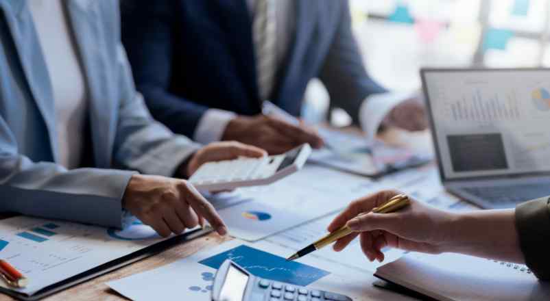 Ce qu’il faut savoir avant de se lancer dans l’externalisation comptable CDR Business