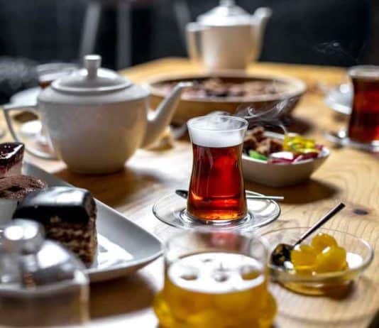Matériel nécessaire pour ouvrir un salon de thé : la liste complète-CDR Business