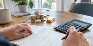 L'or reste‑t‑il bloqué sous 4 200 $ l'once ? Explications